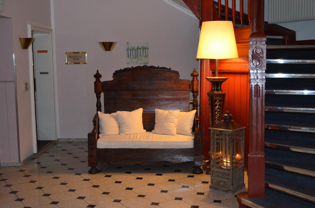 AMADEO Hotel Lipsia Esterno foto